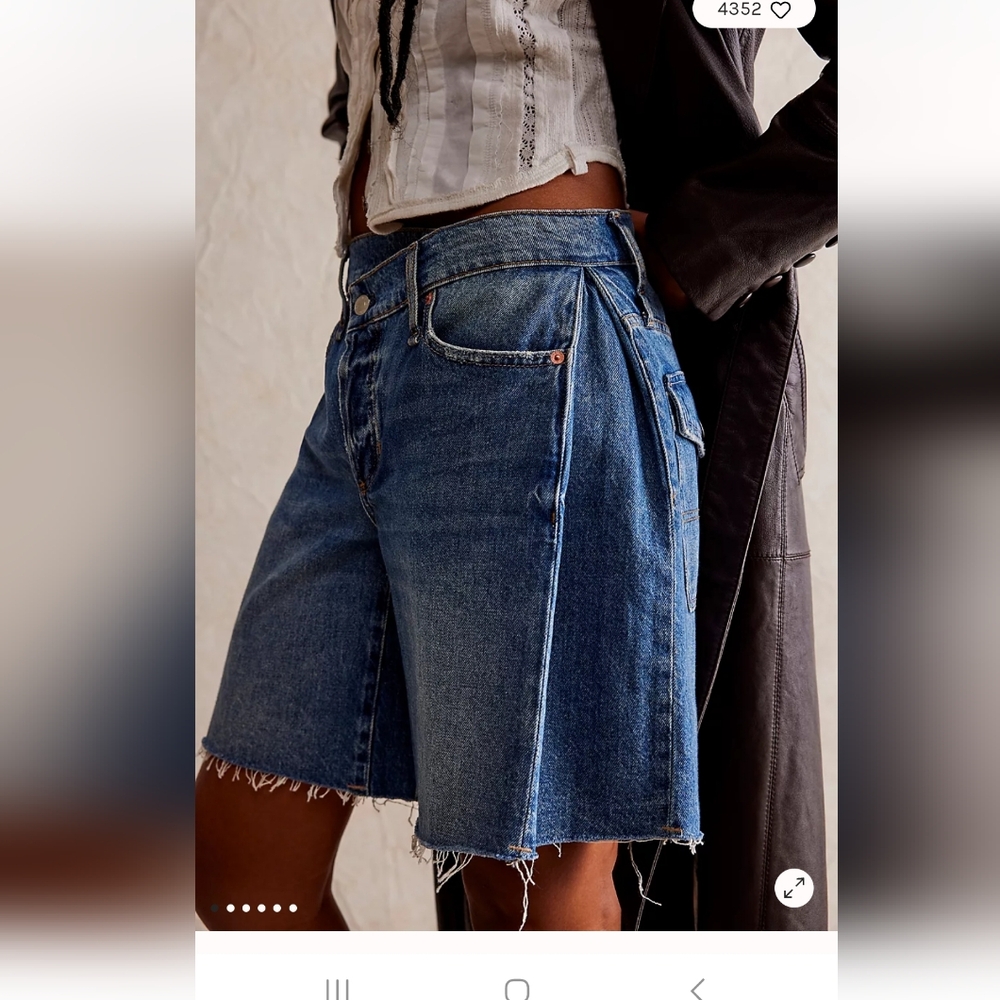 We The Free Boomerang Long Shorts